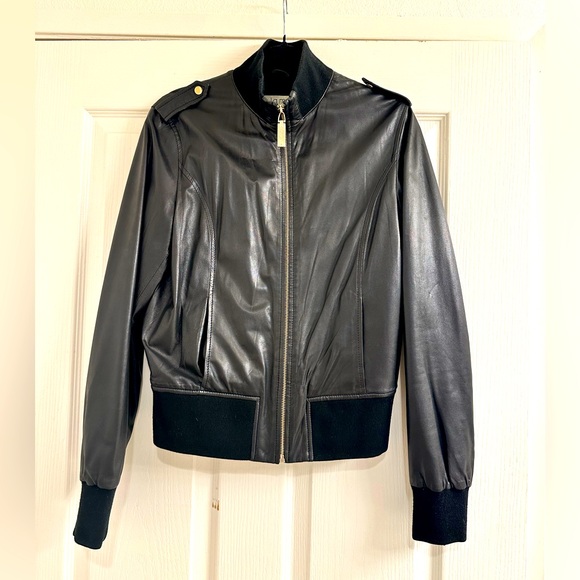 Leather jacket - Picture 1 of 5